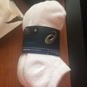 5 pairs of asics training cushion comfort socks